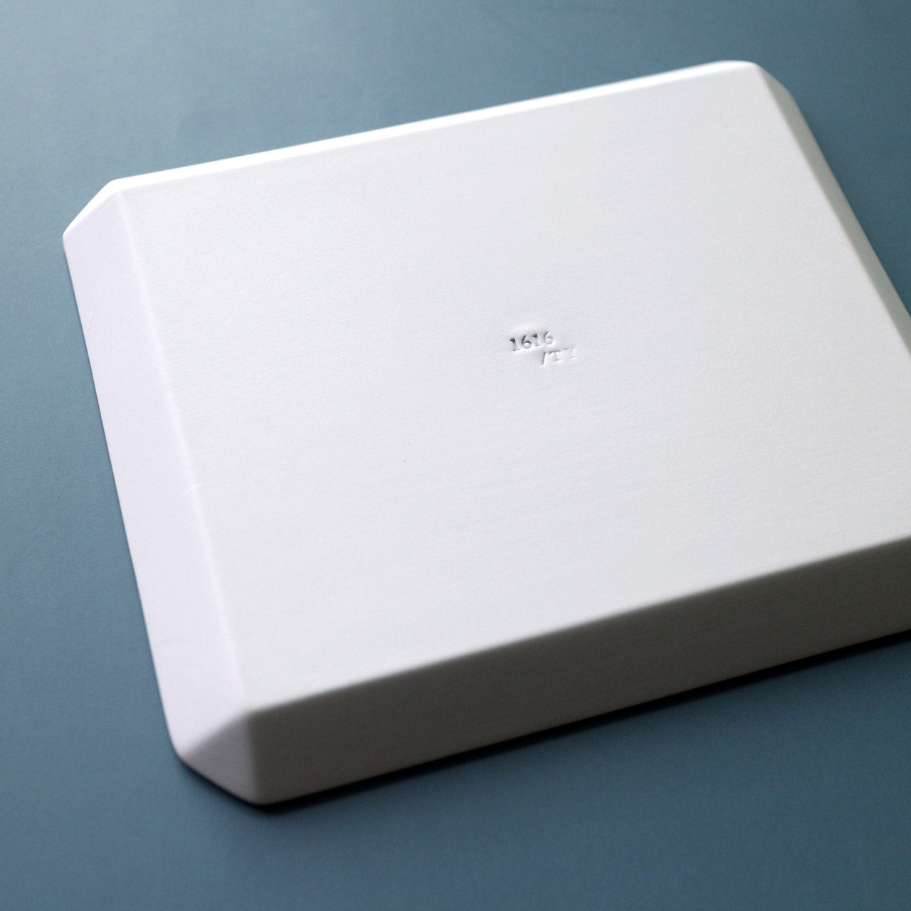 1616/arita japan スクエアプレート TY standard グレー – 生活雑貨