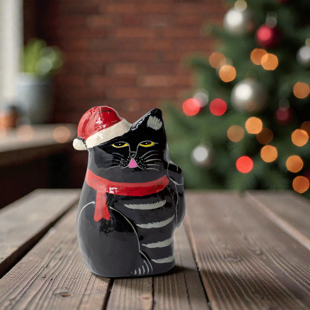 張り子の招き猫 クリスマスバージョン – 生活雑貨 育てる道具ILMA+