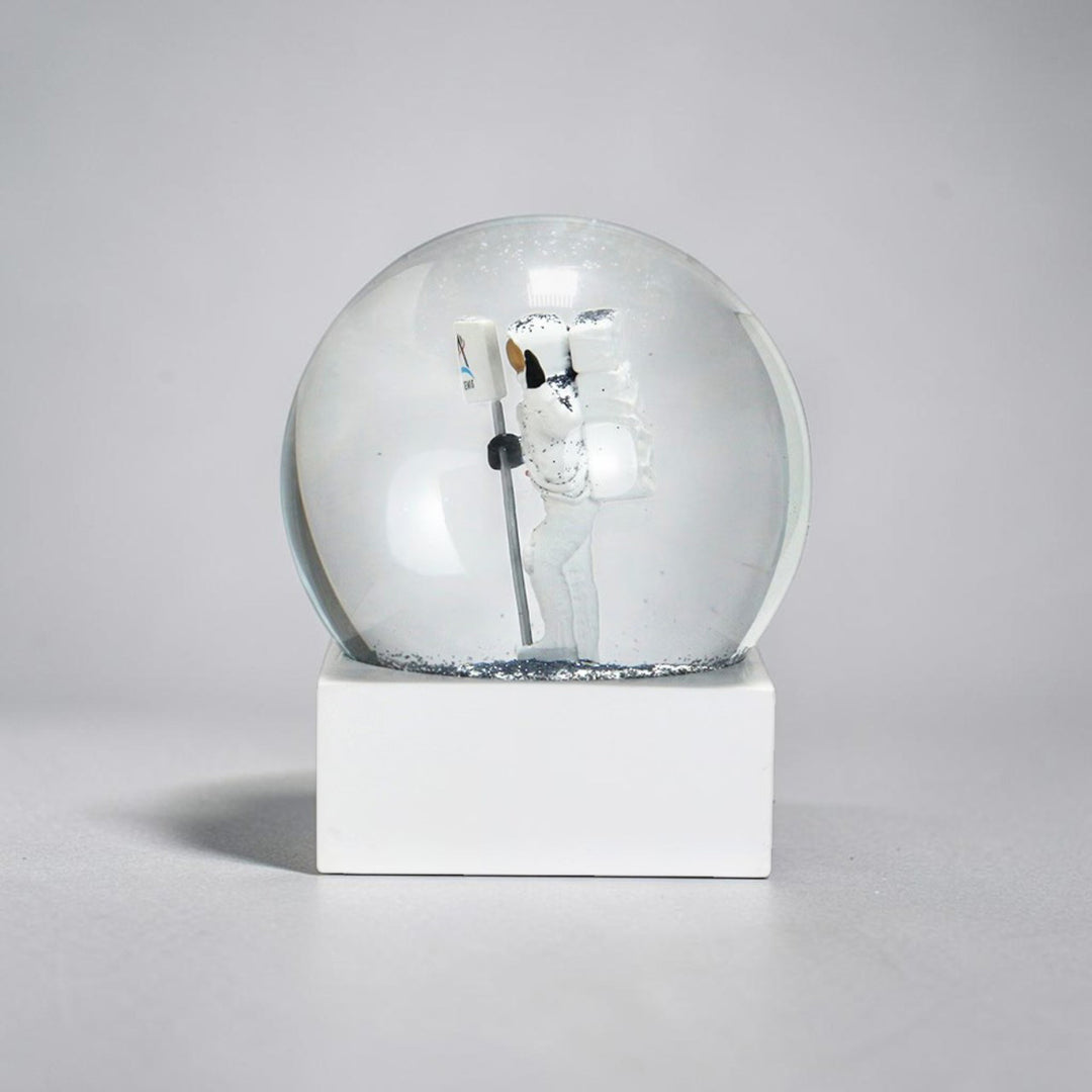 NASA SNOW GLOBE 宇宙飛行士 スノードーム