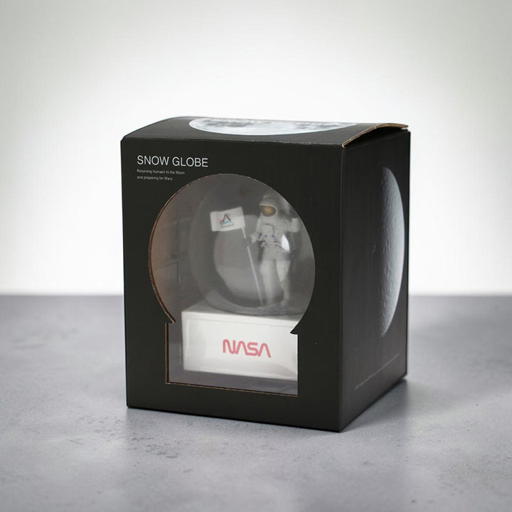 NASA SNOW GLOBE 宇宙飛行士 スノードーム